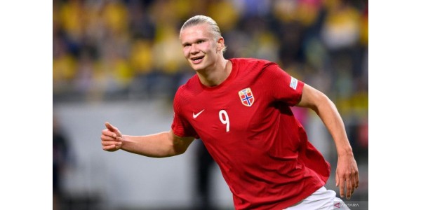 Erling Håland marque trois buts en UEFA Nations League
